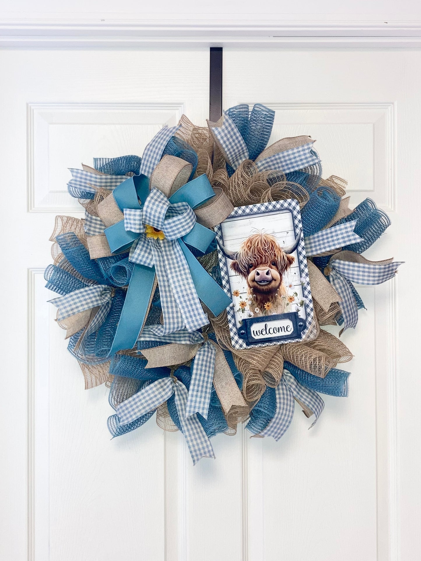 Highland cow wreath